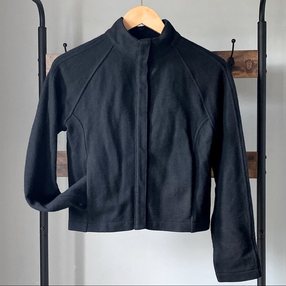 BANANA REPUBLIC 
Women’s Black Wool Blend raglan sleeve pockets jacket 
size XS